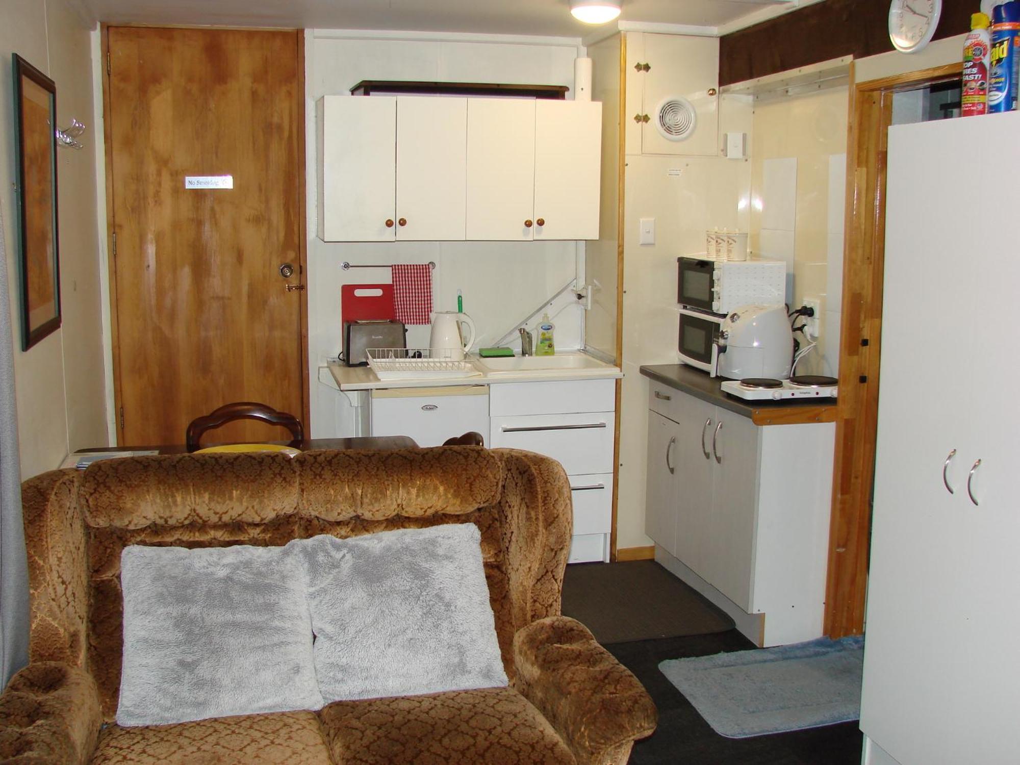Cosy Studio Apartment Christchurch Exterior photo